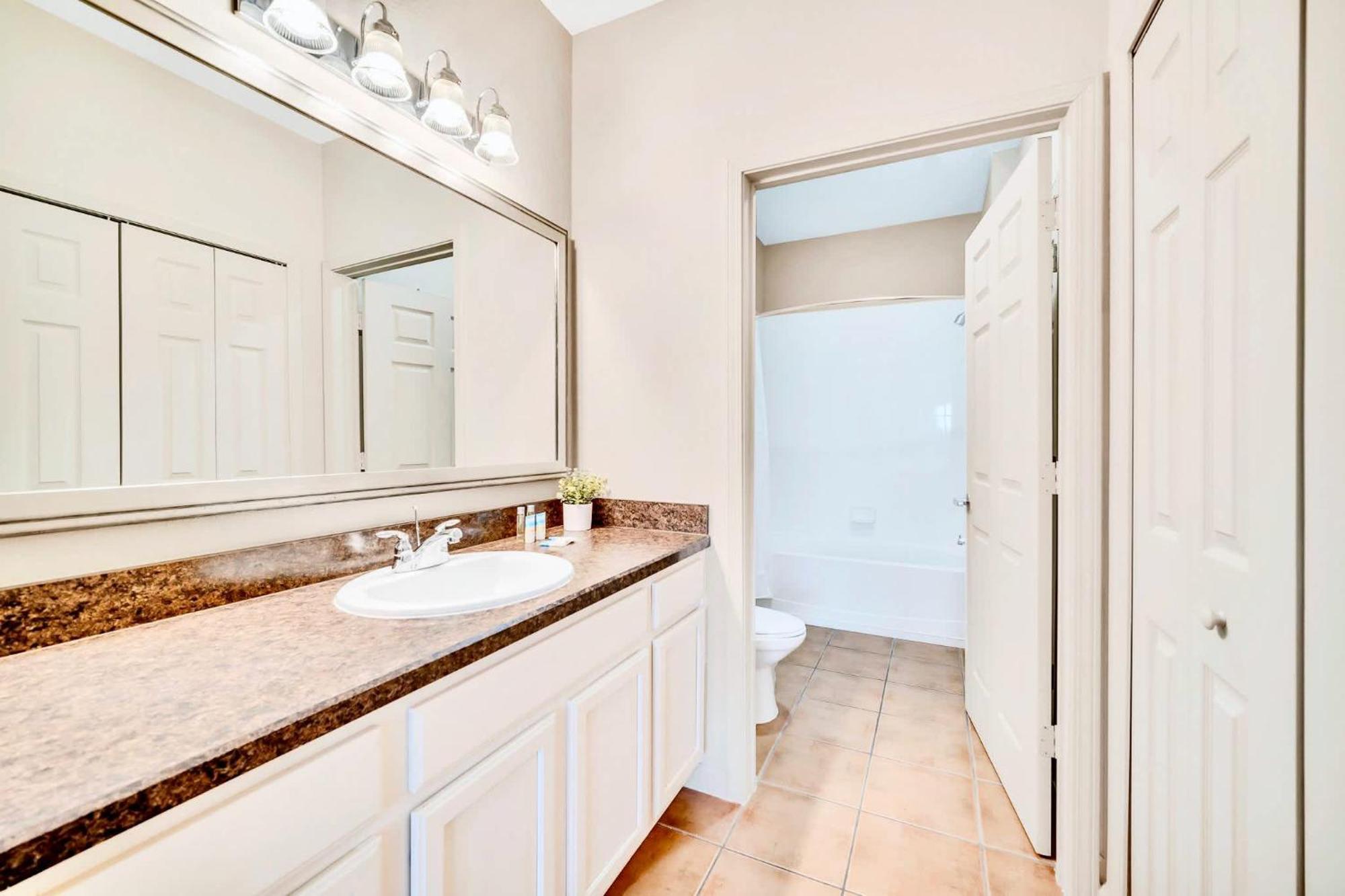 Luxury 2Br Condo - Pool & Hot Tub - Near Disney Orlando Exterior foto